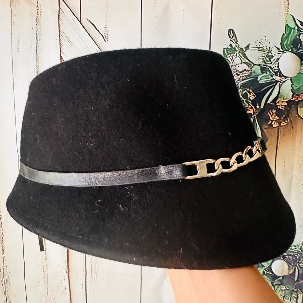 Calvin Klein Black and Silver Bucket Hat with Chain Detail